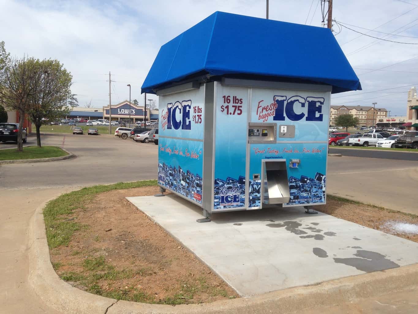 IM2500 Ice Vending Machine - Buddy Wooley