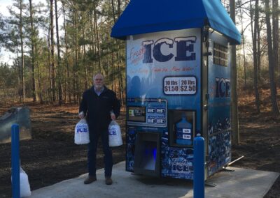 IM1000 ice and water vending machine owner Tim Thomas